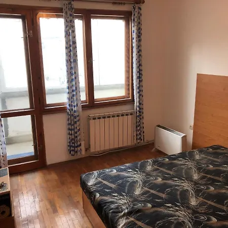 Moblierte 2 Zi-whg, Zentral Und Doch Ruhig