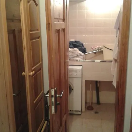 Apartment Moblierte 2 Zi-whg, Zentral Und Doch Ruhig Warna